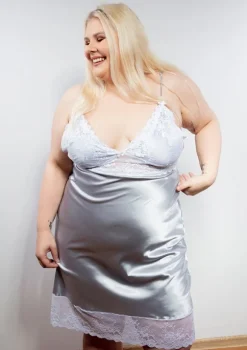 Halka Harper Plus Size